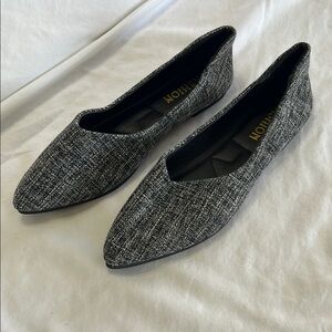 Women's Black‎ Flats
